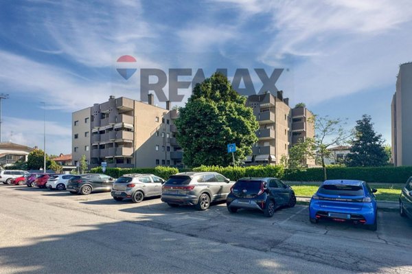 appartamento in vendita a Trezzano sul Naviglio