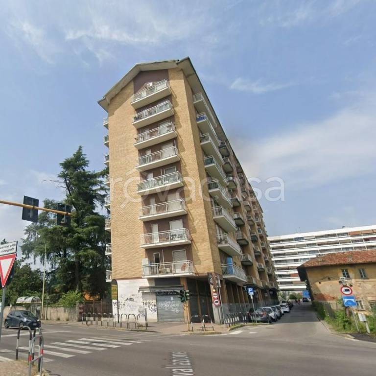 appartamento in vendita a Trezzano sul Naviglio