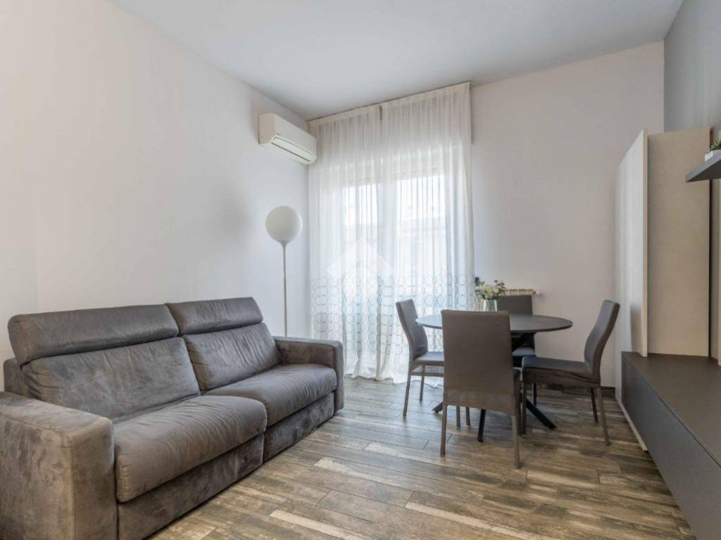 appartamento in vendita a Trezzano sul Naviglio