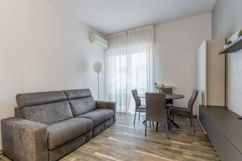 appartamento in vendita a Trezzano sul Naviglio