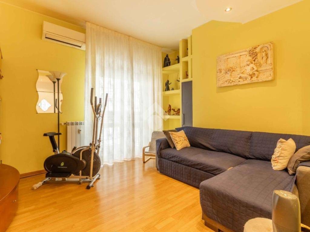 appartamento in vendita a Trezzano sul Naviglio