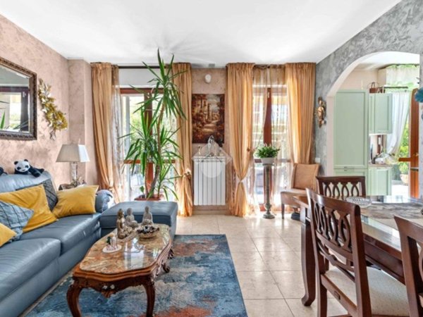 appartamento in vendita a Trezzano sul Naviglio