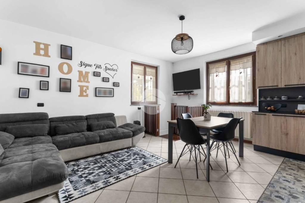 appartamento in vendita a Trezzano sul Naviglio