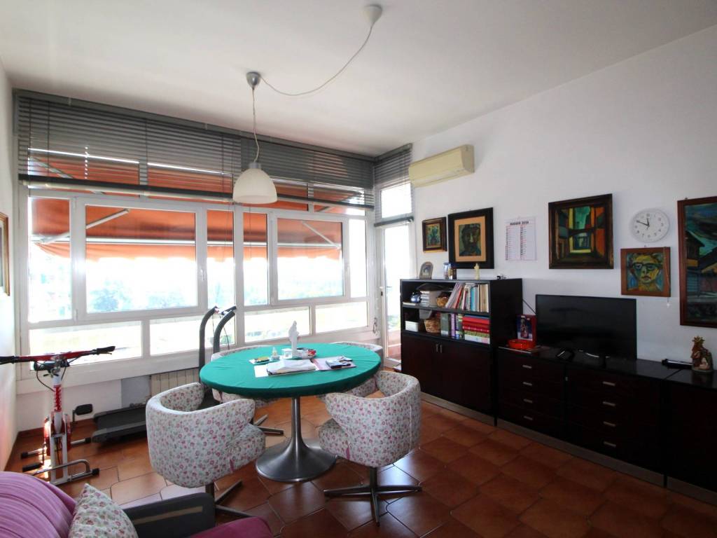 appartamento in vendita a Trezzano sul Naviglio
