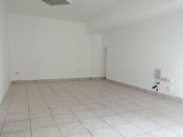 ufficio in vendita a Trezzano sul Naviglio