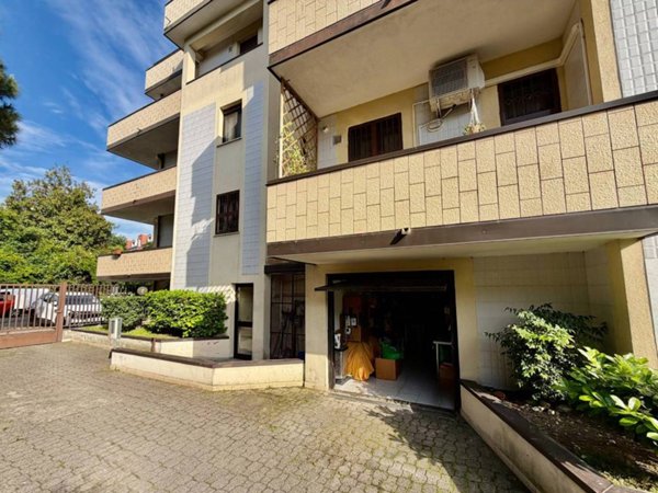 appartamento in vendita a Trezzano sul Naviglio