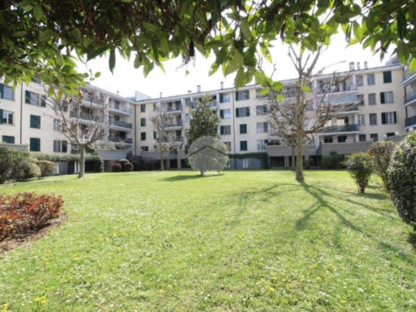 appartamento in vendita a Trezzano sul Naviglio