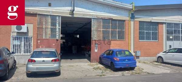 capannone in vendita a Trezzano sul Naviglio