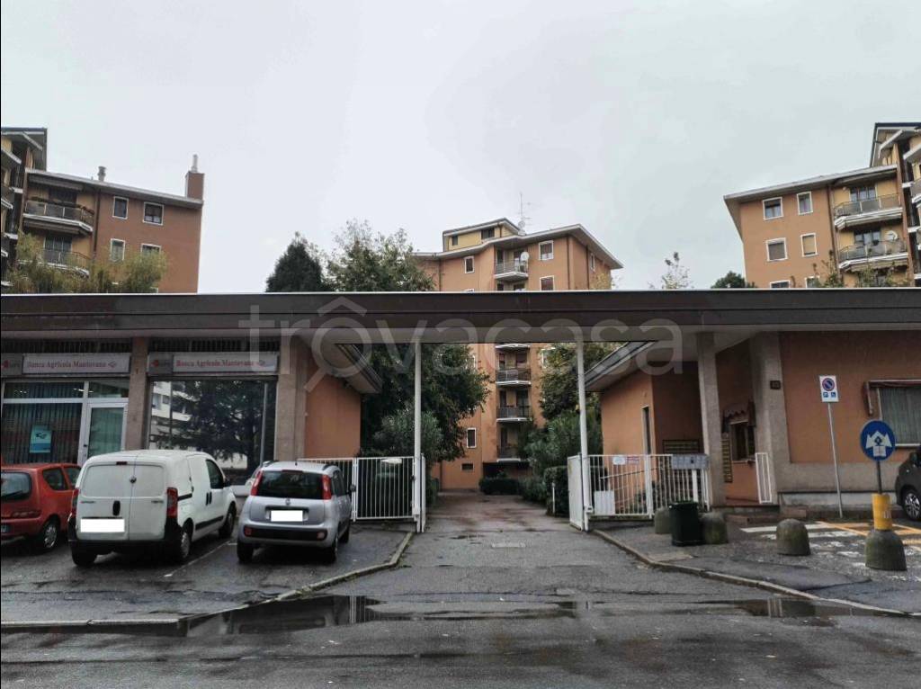 appartamento in vendita a Trezzano sul Naviglio
