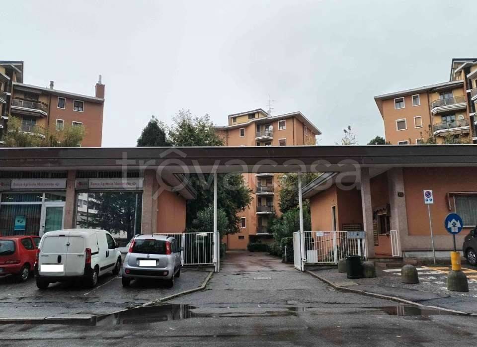 appartamento in vendita a Trezzano sul Naviglio