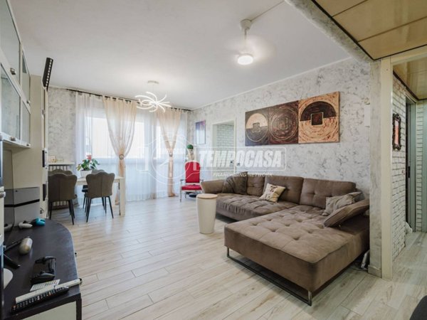 appartamento in vendita a Trezzano sul Naviglio