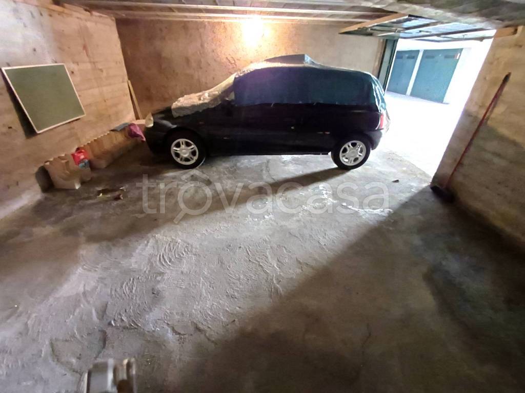 box auto in vendita a Trezzano sul Naviglio