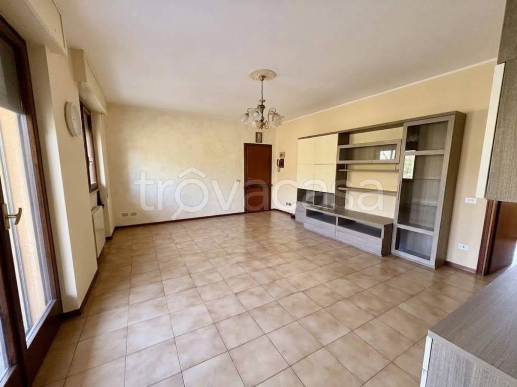 appartamento in vendita a Trezzano sul Naviglio