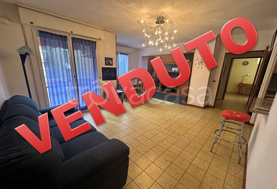 appartamento in vendita a Trezzano sul Naviglio