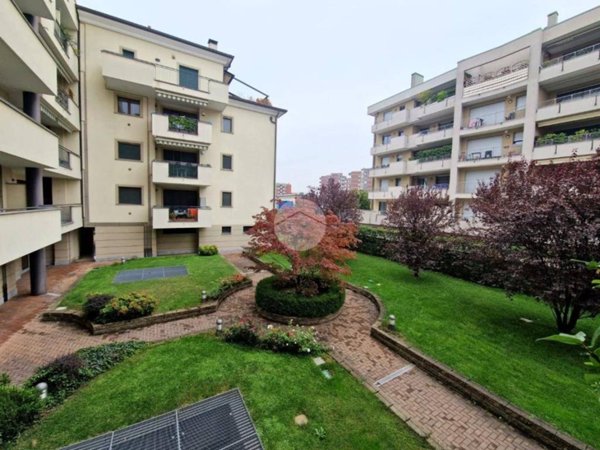 appartamento in vendita a Trezzano sul Naviglio