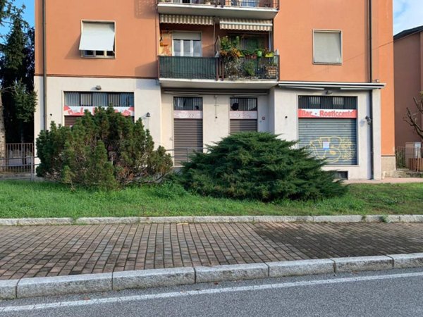 negozio in vendita a Trezzo sull'Adda