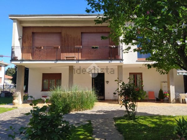 casa indipendente in vendita a Trezzo sull'Adda