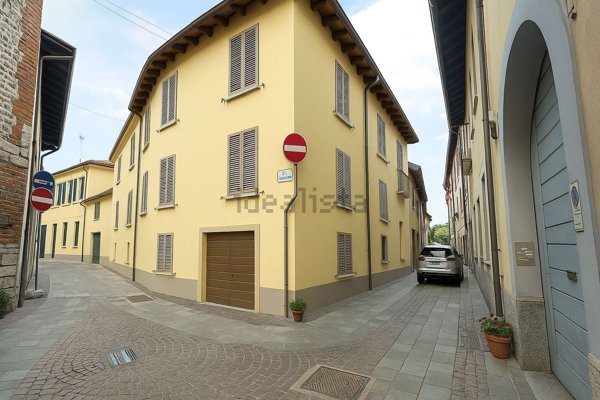casa semindipendente in vendita a Trezzo sull'Adda