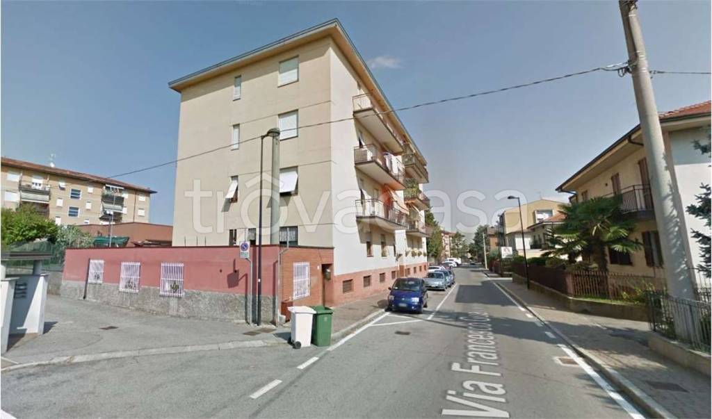 appartamento in vendita a Trezzo sull'Adda
