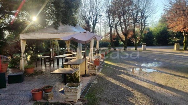 negozio in vendita a Trezzo sull'Adda