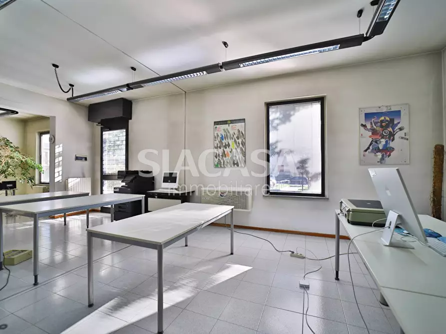 ufficio in vendita a Trezzo sull'Adda