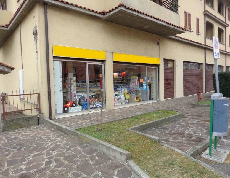 negozio in vendita a Trezzo sull'Adda