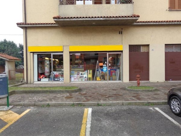 negozio in vendita a Trezzo sull'Adda