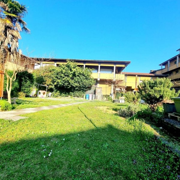 appartamento in vendita a Trezzo sull'Adda