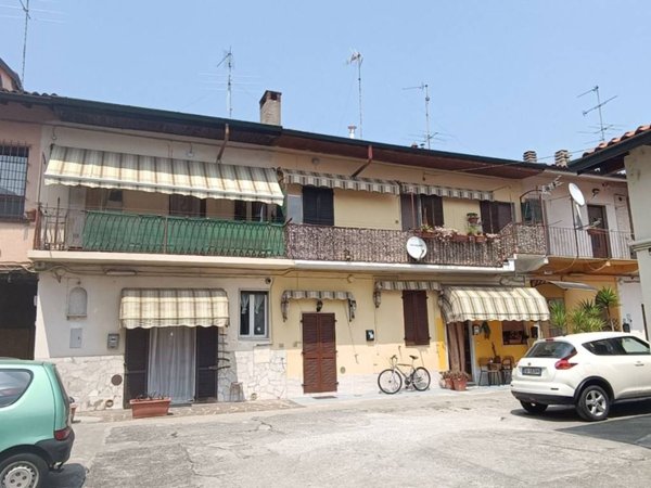 casa indipendente in vendita a Trezzo sull'Adda