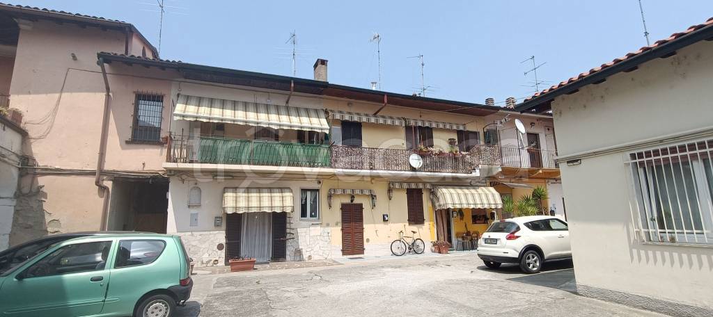 casa indipendente in vendita a Trezzo sull'Adda
