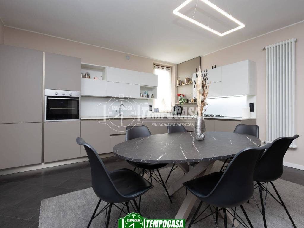 appartamento in vendita a Trezzo sull'Adda
