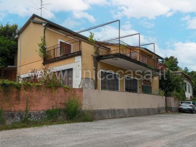 negozio in vendita a Trezzo sull'Adda