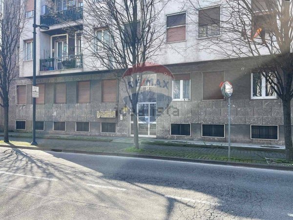 ufficio in vendita a Trezzo sull'Adda