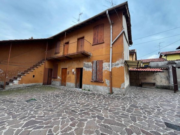 casa indipendente in vendita a Trezzo sull'Adda