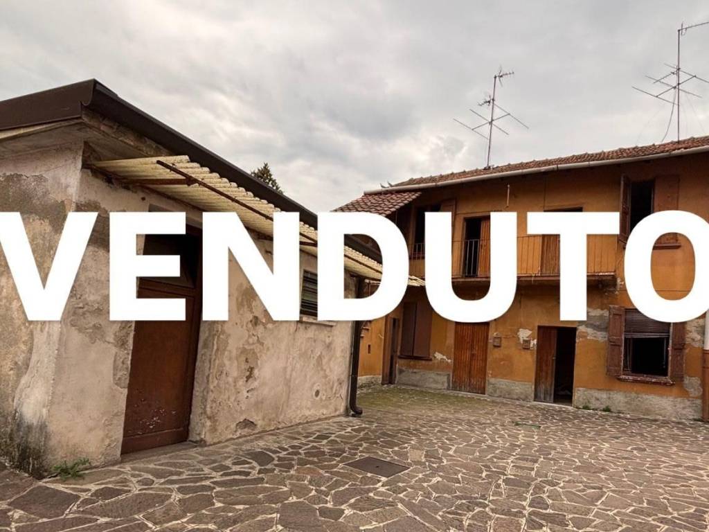 casa indipendente in vendita a Trezzo sull'Adda