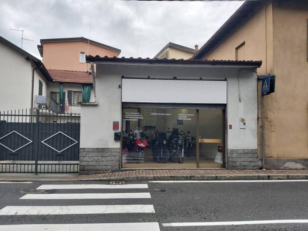 negozio in vendita a Trezzo sull'Adda