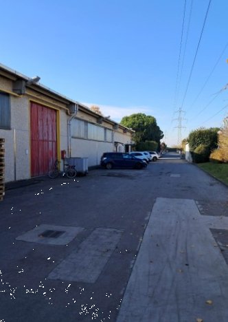 capannone in vendita a Trezzo sull'Adda