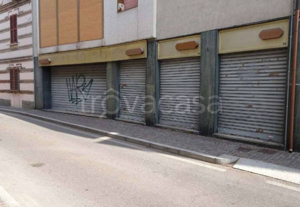 intera palazzina in vendita a Trezzo sull'Adda