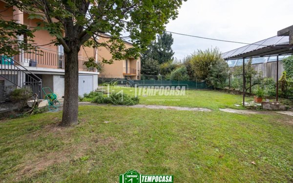 casa indipendente in vendita a Trezzo sull'Adda