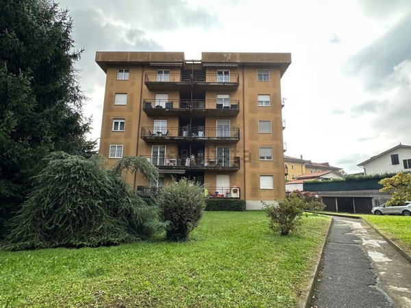appartamento in vendita a Trezzo sull'Adda in zona Concesa