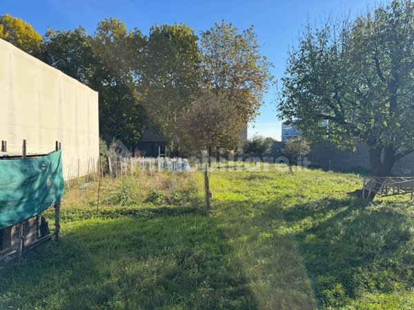 terreno edificabile in vendita a Trezzo sull'Adda