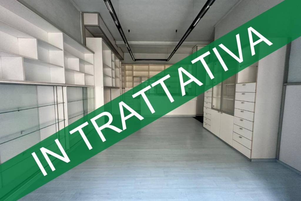 negozio in vendita a Trezzo sull'Adda