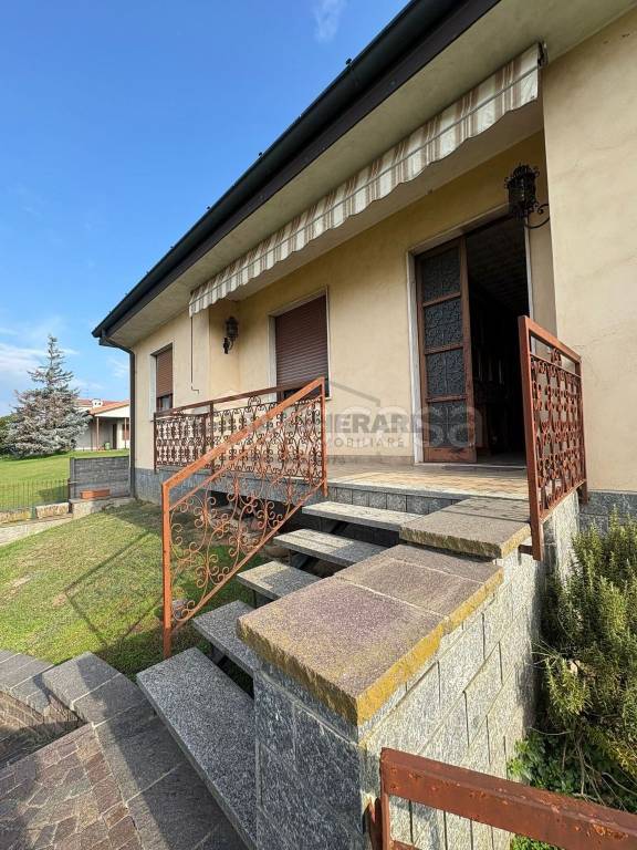 casa indipendente in vendita a Trezzo sull'Adda