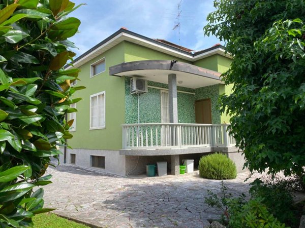 casa indipendente in vendita a Trezzo sull'Adda