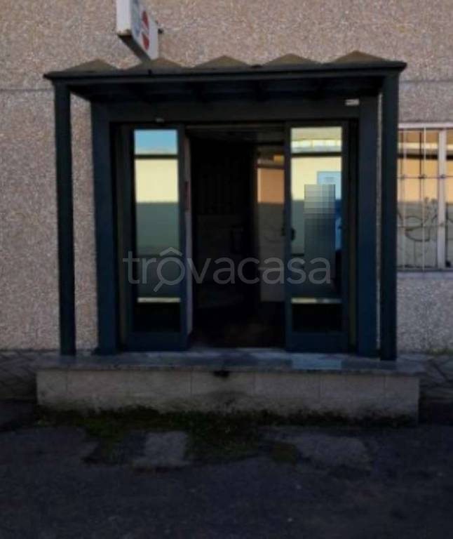 capannone in vendita a Trezzo sull'Adda