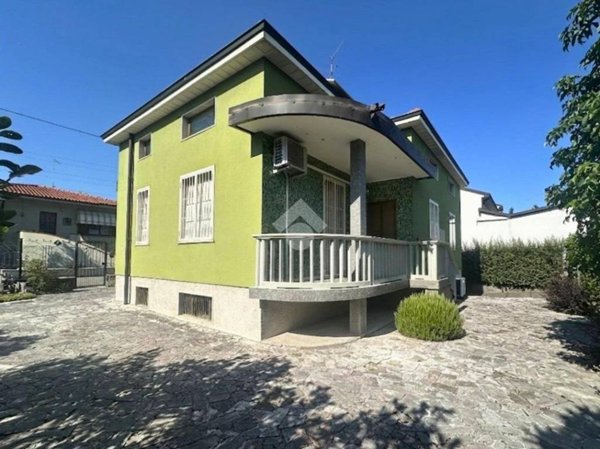 casa indipendente in vendita a Trezzo sull'Adda