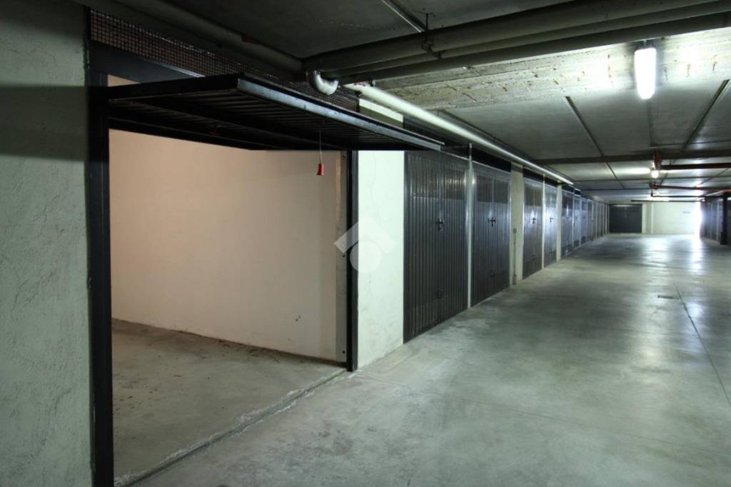 ufficio in vendita a Trezzo sull'Adda