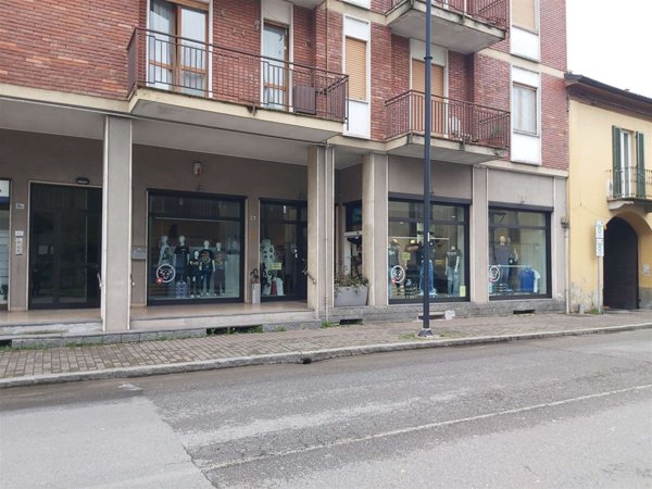negozio in vendita a Trezzo sull'Adda