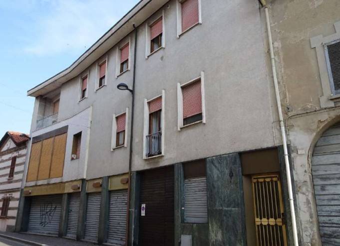 intera palazzina in vendita a Trezzo sull'Adda