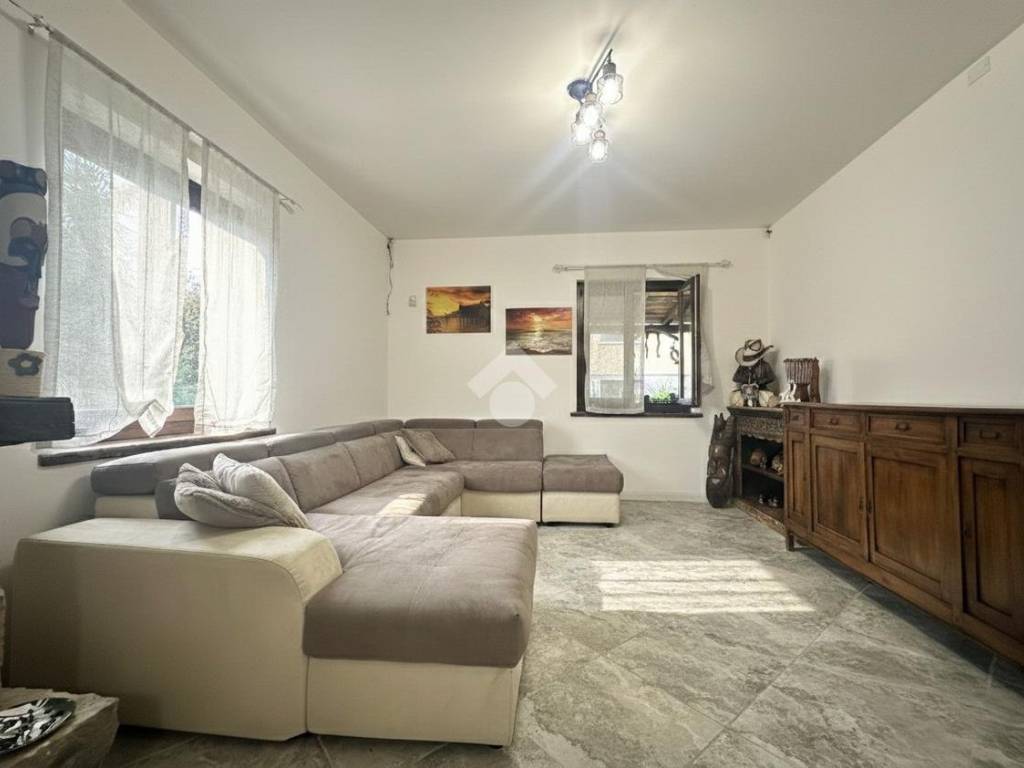 casa indipendente in vendita a Trezzo sull'Adda